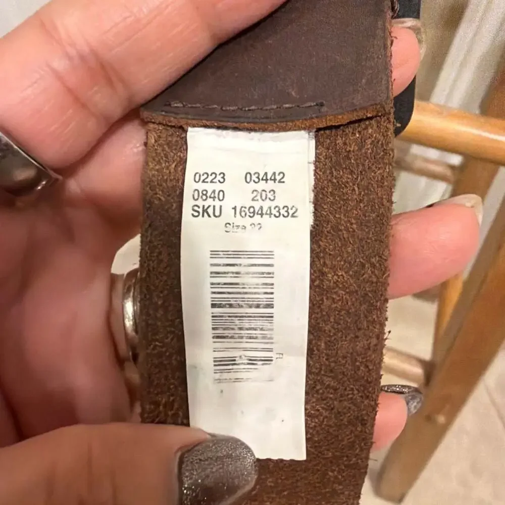American Eagle Outfitters Men's Distressed Brown Leather Belt with Square Buckle